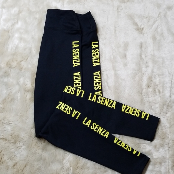 La Senza leggings - Picture 7 of 8